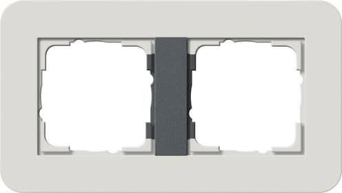 Cadre de finition Gira E3 Soft-Touch Gris clair avec cadre de support Anthracite Soft-Touch Gris vue 1
