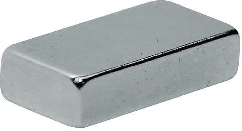 MAGNETE POUR FACE AVANT RADIATEUR vue 1