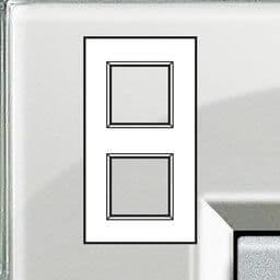 LivingLight - plaque rectangulaire 2 x 2 modules Gris givré vue 1