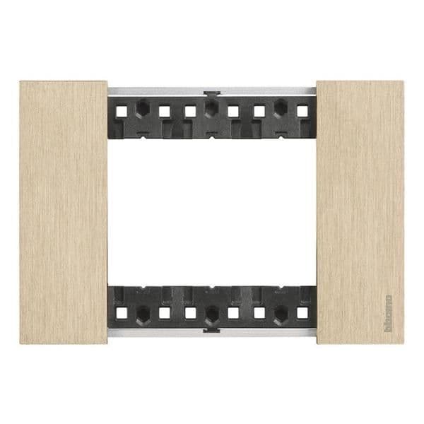 LNow plaque 3 modules Or pour support référence K4703 vue 1