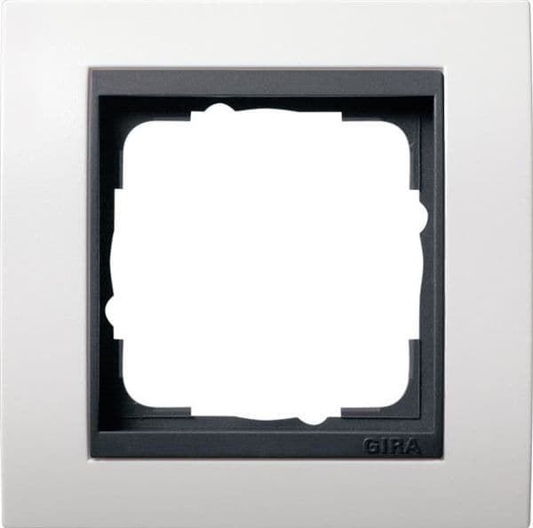 Cadres de finition Gira Event Blanc brillant avec cadre intermédiaire Anthracite Blanc vue 1