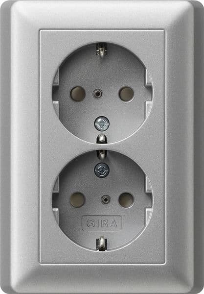 Prise Schuko double 16A 250V~ avec protection renforcée contre les contacts accidentels (Safety vue 1
