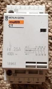 Contacteur CT - 4 - pôles - 4 NO - 25A - 230 .. 240Vac vue 1