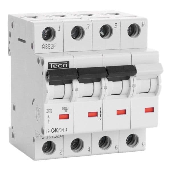 Disjoncteur 3 pôles + N 40A 4,5kA courbe C vue 1