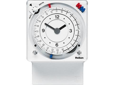Horloge 24h / 7 jours avec réserve de marche 230V 45 - 60Hz 2CO 10A vue 1