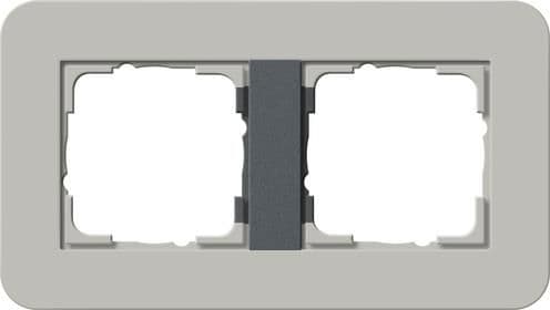 Cadre de finition Gira E3 Soft-Touch Gris avec cadre de support Anthracite Soft-Touch Gris avec vue 1