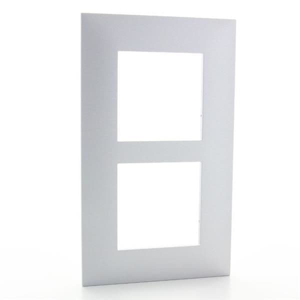 Valena plaque 2 postes vertical entraxe 57mm Alu vue 1