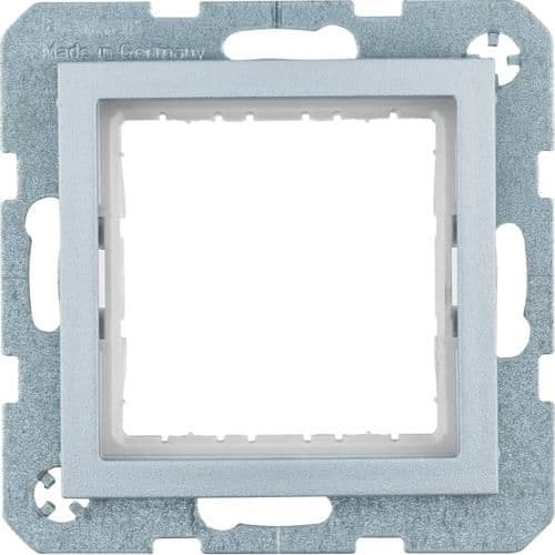 Adaptateur 45 x 45mm pour Berker S.1 / B.3 / B.7 Titanium vue 1