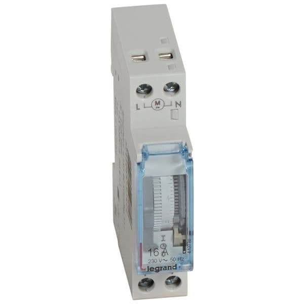 Interrupteur horaire journalier 1 module vertical - 50Hz - manuel vue 1