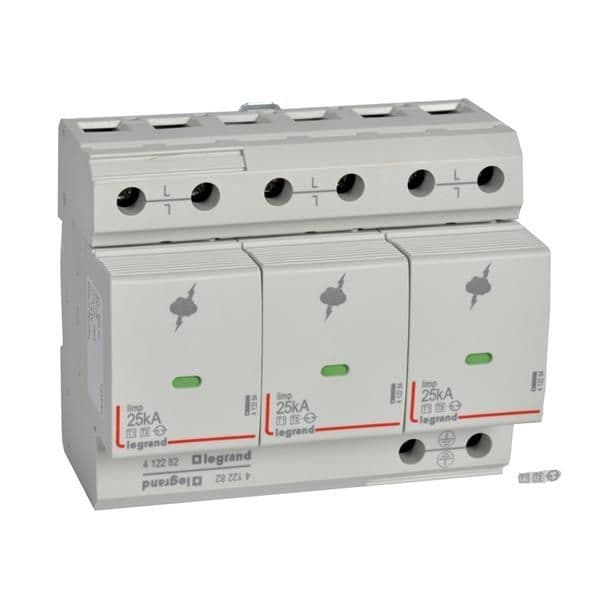 Parafoudre T1 - 3 pôles - 25 et 35kA 1.5kV - Uc 350V - 6 modules vue 1