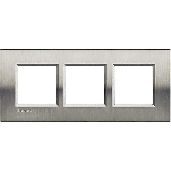 LivingLight - plaque rectangulaire 3 x 2 modules 57mm Acier brossé vue 1