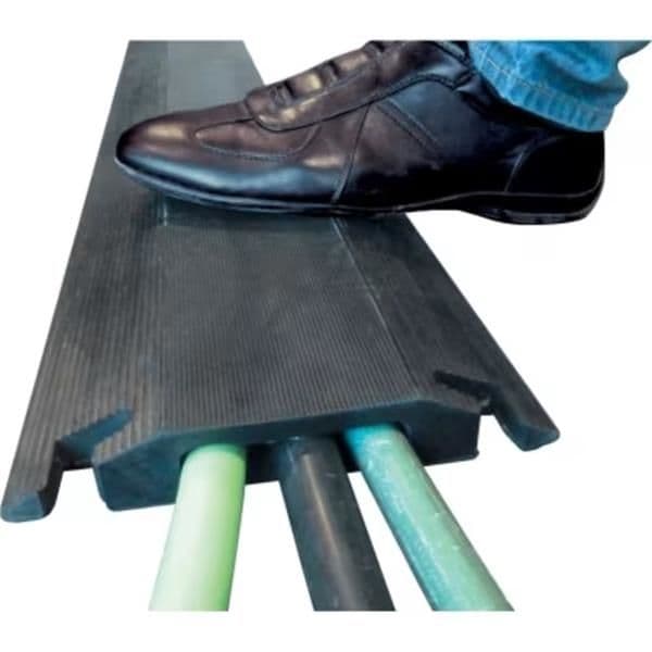 Moulure de sol 26 - 85mm 1 compartiments de 26 x 85mm longueur 1m Noir 1000 x 210 x 36mm 4kg vue 1
