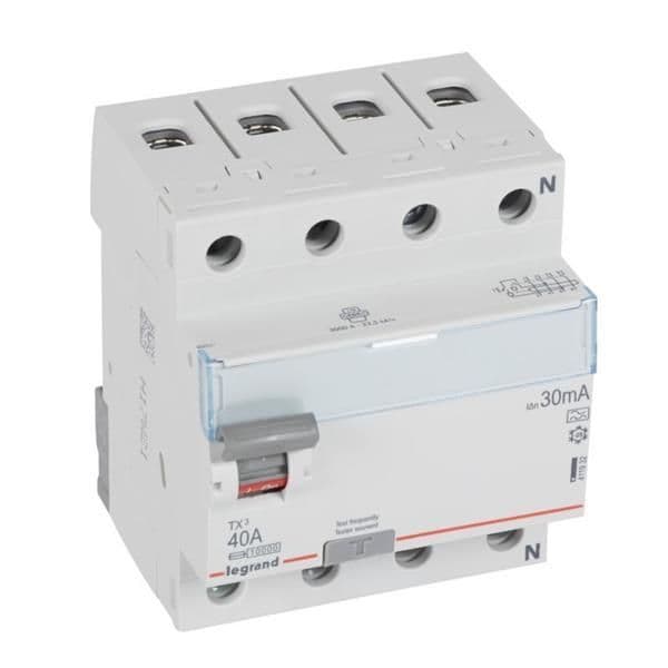 Interrupteur différentiel TX³ 4 pôles 30mA 40A type A - 4 modules vue 1
