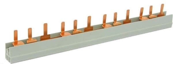 Barrette isolée à pins 10mm² 4 pôles - 4 pôles 18 modules avec embouts vue 1