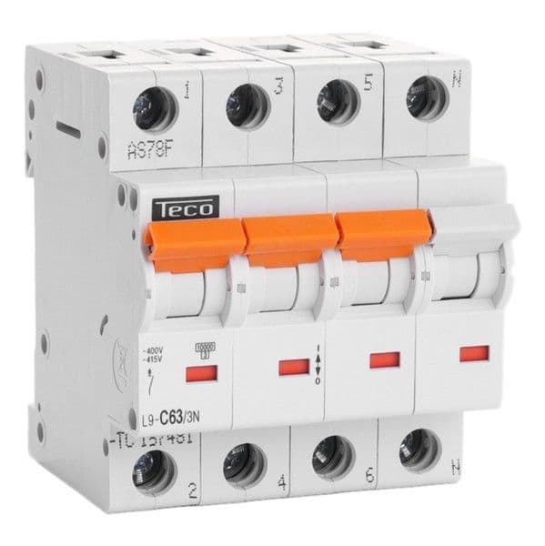 Disjoncteur 3 pôles + N 63A 10kA courbe C vue 1
