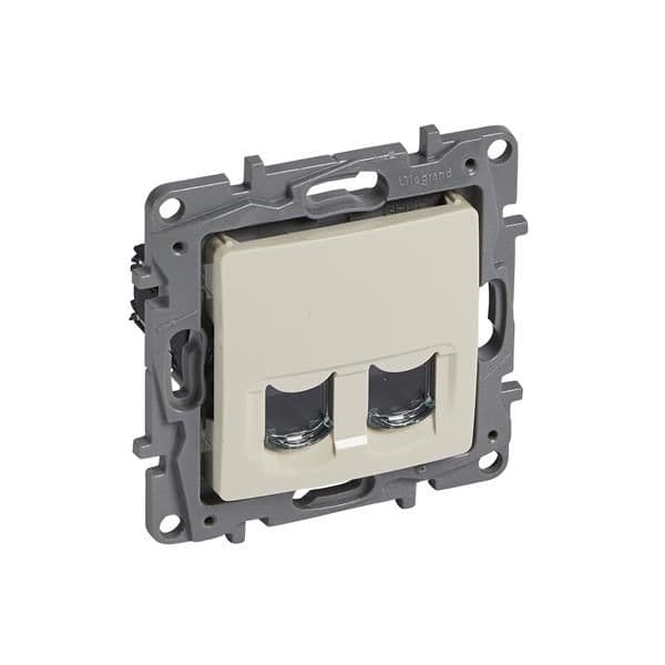 Niloé prise RJ45 double cat6 UTP Crème à griffes vue 1