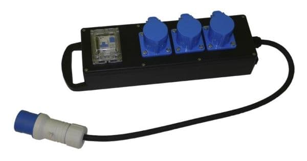 Bloc en caoutchouc 16A 2 x 230V vue 1