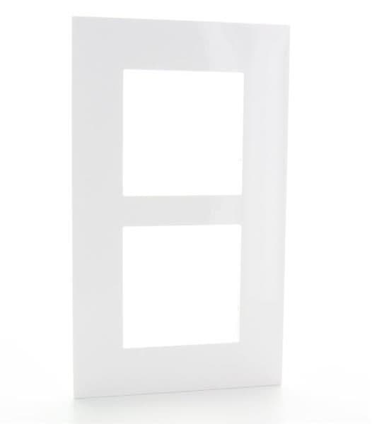 Valena plaque 2 postes horizontal - vertical entraxe 71mm Noir Chrome vue 1