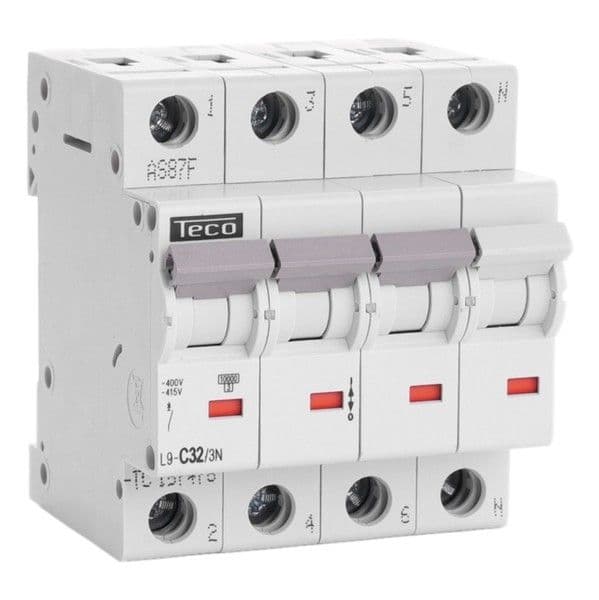 Disjoncteur 3 pôles + N 32A 10kA courbe C vue 1