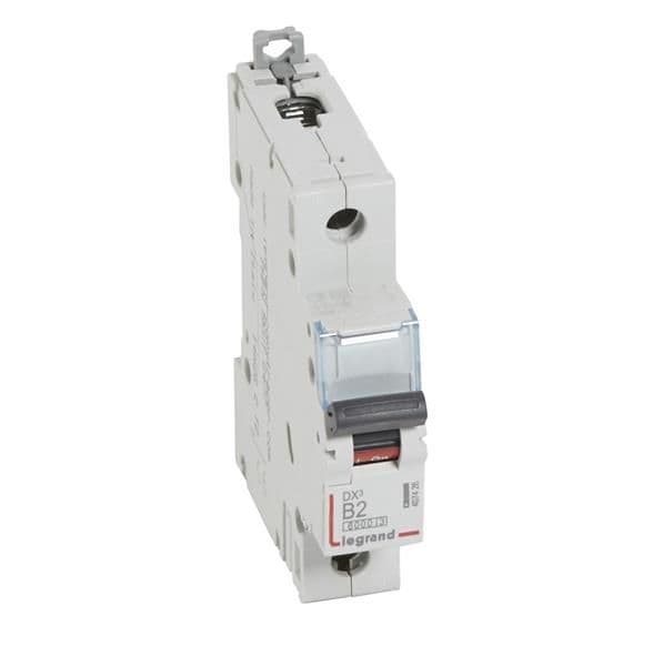 Disjoncteur DX³ 6000A / 10kA 1 pôle courbe B 02A 230 / 400V - 1 module vue 1