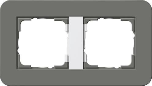 Cadre de finition Gira E3 Soft-Touch Gris foncé avec cadre de support Blanc brillant Soft-Touch vue 1