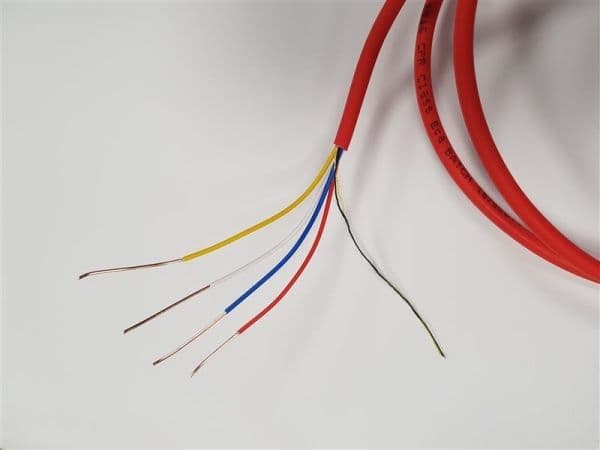 Tggf 1 x 4 x 0.8 Rouge sur bobine de 1000m classe CPR: CCA s1d1a1 vue 1
