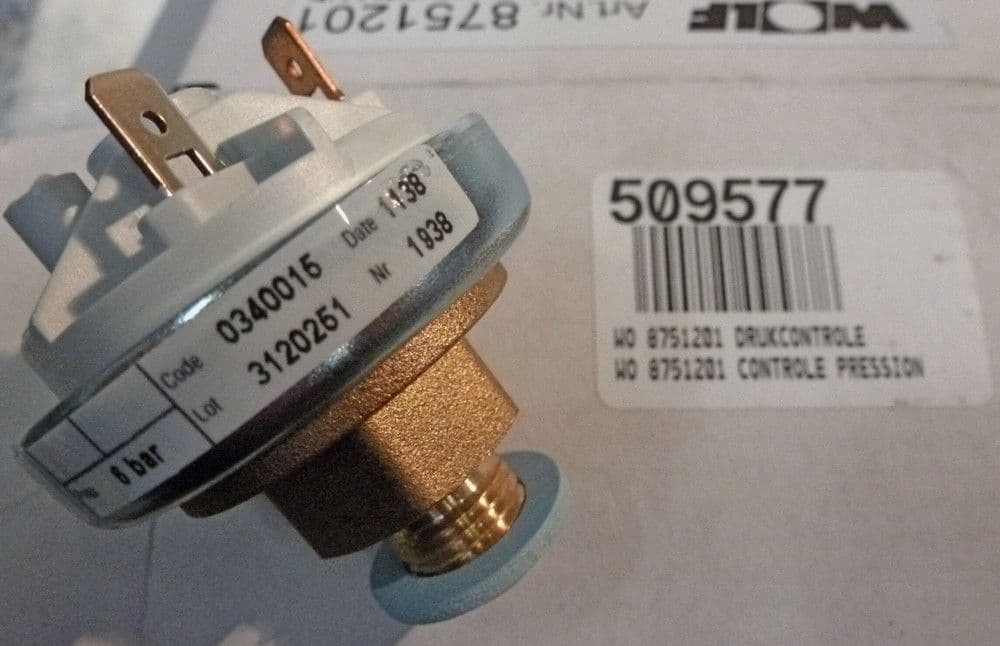 WO 8751201 CONTROLE PRESSION vue 1