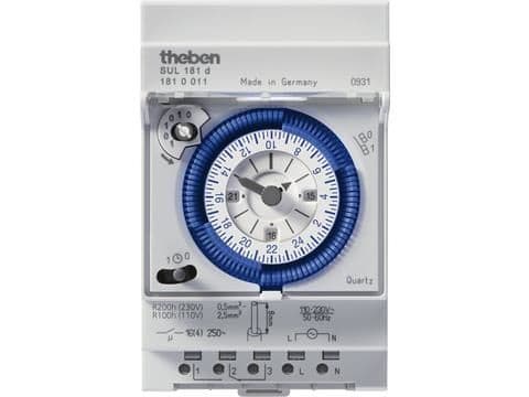 Horloge 24h avec réserve de marche 110 - 230V 45 - 60Hz 1CO 16A vue 1