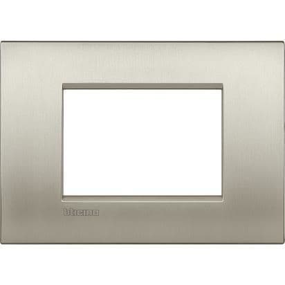 LivingLight - plaque air 3 modules Titane brossé vue 1