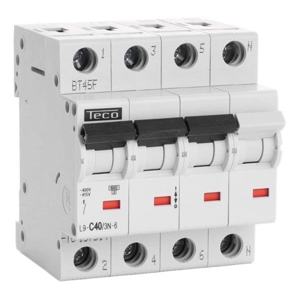 Disjoncteur 3 pôles + N 40A 6kA courbe C vue 1