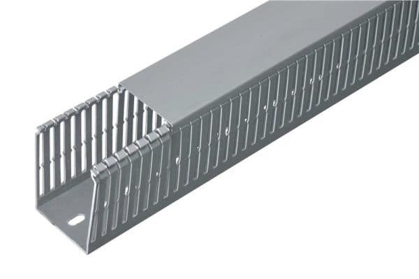 Goulotte de câblage Ral 7030 dim. L x H 80 x 60mm perforation au pas de 4 / 6 / 4mm vue 1