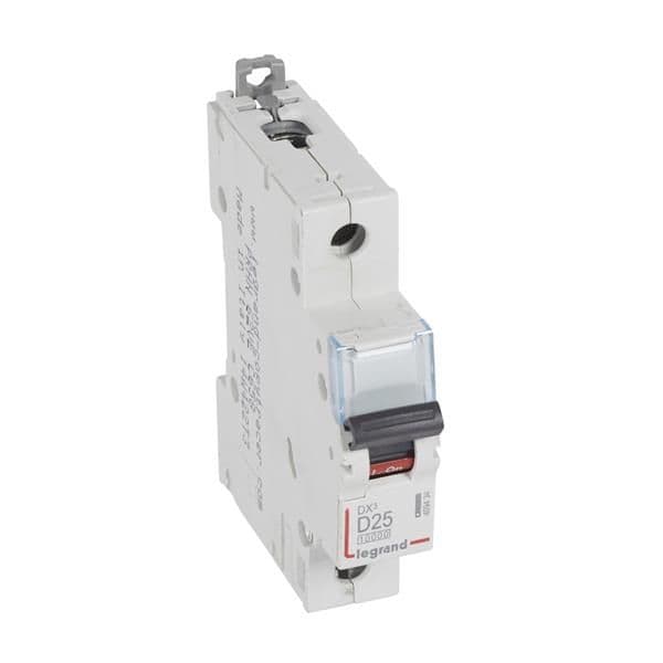 Disjoncteur DX³ 10000A / 16kA 1 pôle courbe D 25A 230 / 400V - 1 module vue 1