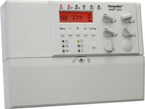 Régulateur climatique 230V 50Hz + 1x 3115 , 1x 3128 et 2 x 3128AP vue 1