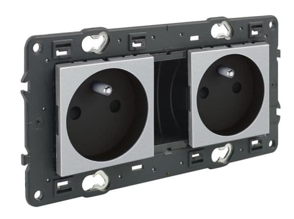 Valena prise 2 x 2 pôles + T précâblée appareil complet Alu à vis vue 1