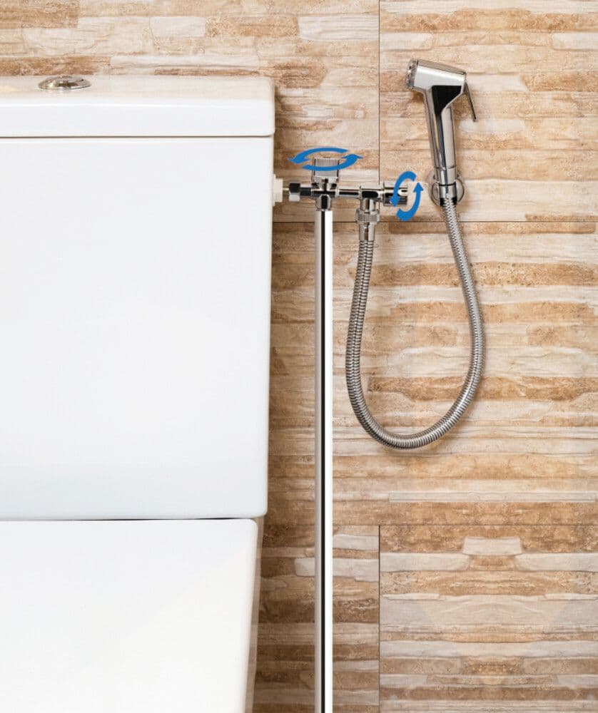 GO Van Marcke PARIS hygiëne set avec douchette flexible 2 robinet réservoir wc vue 1