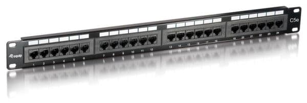 Patchpanel UTP RJ45 cat5E 24 ports Noir vue 1