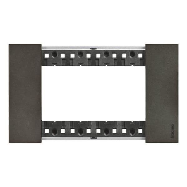LNow plaque 4 modules Space pour support référence K4704 vue 1