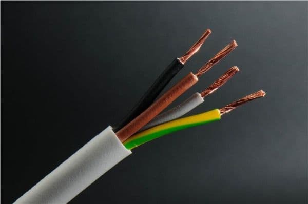 Vtmb 4 G 2.5 Blanc (H05VV-F) en rouleau de 100m vue 1