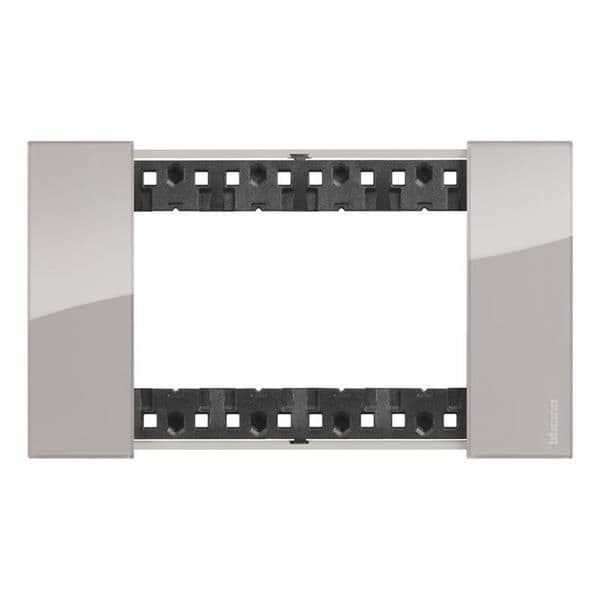 LNow plaque 4 modules Aura pour support référence K4704 vue 1