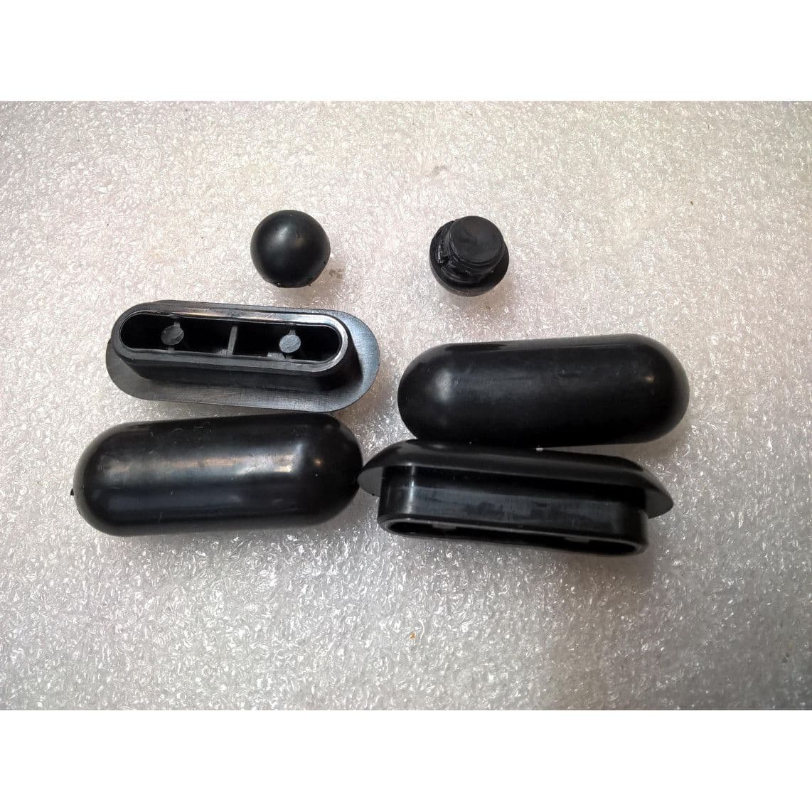 1202614 Butoir, noir, pour siège de WC Duroplast, par ex. pour 82410 vue 1