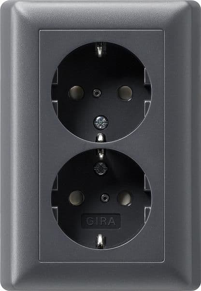Prise Schuko double 16A 250V~ avec protection renforcée contre les contacts accidentels (Safety vue 1