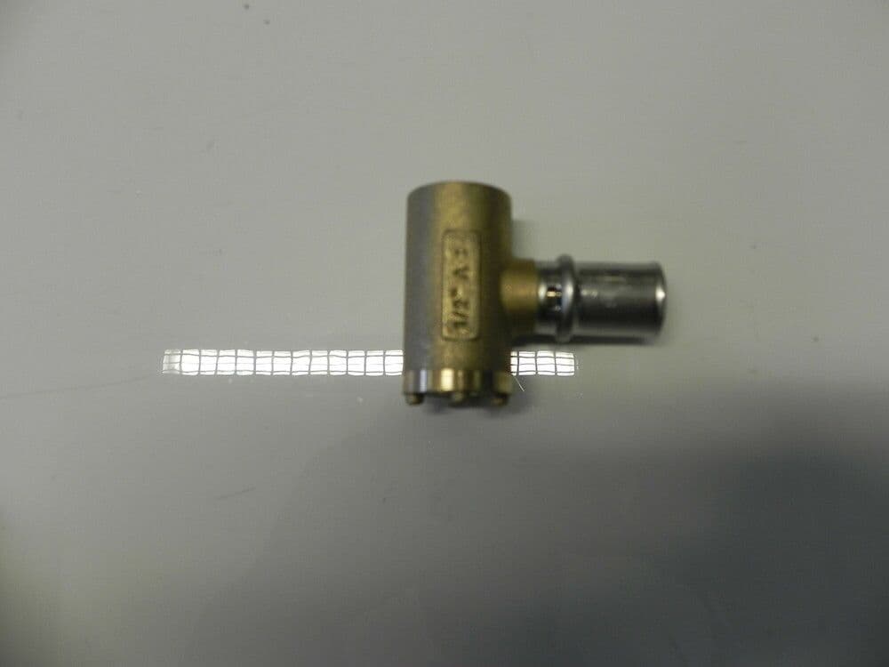 STPX COUDE PR PL.FIX. D16X1/2F vue 1