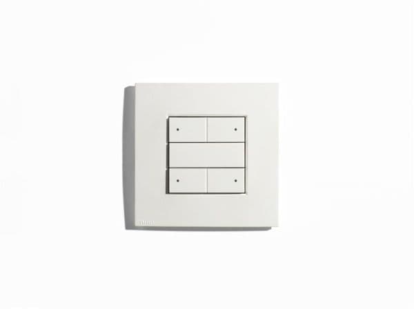Interrupteur - thermostat 4 boutons Niko 101 RGB vue 1