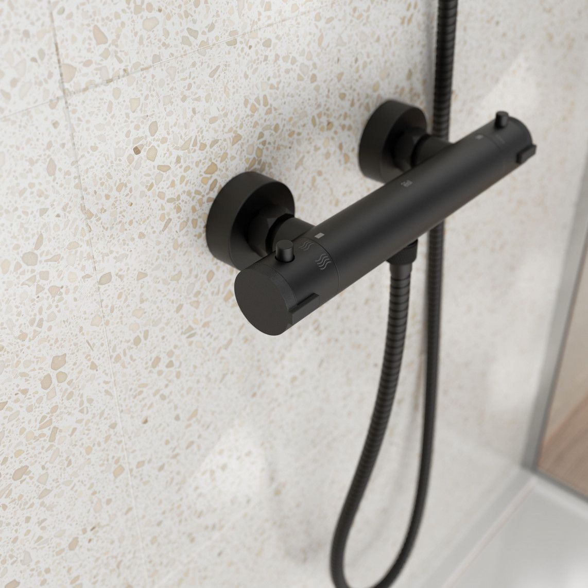 CLT168ACRBL CLAUDIO Thermostatic shower mixer, black matt vue 9